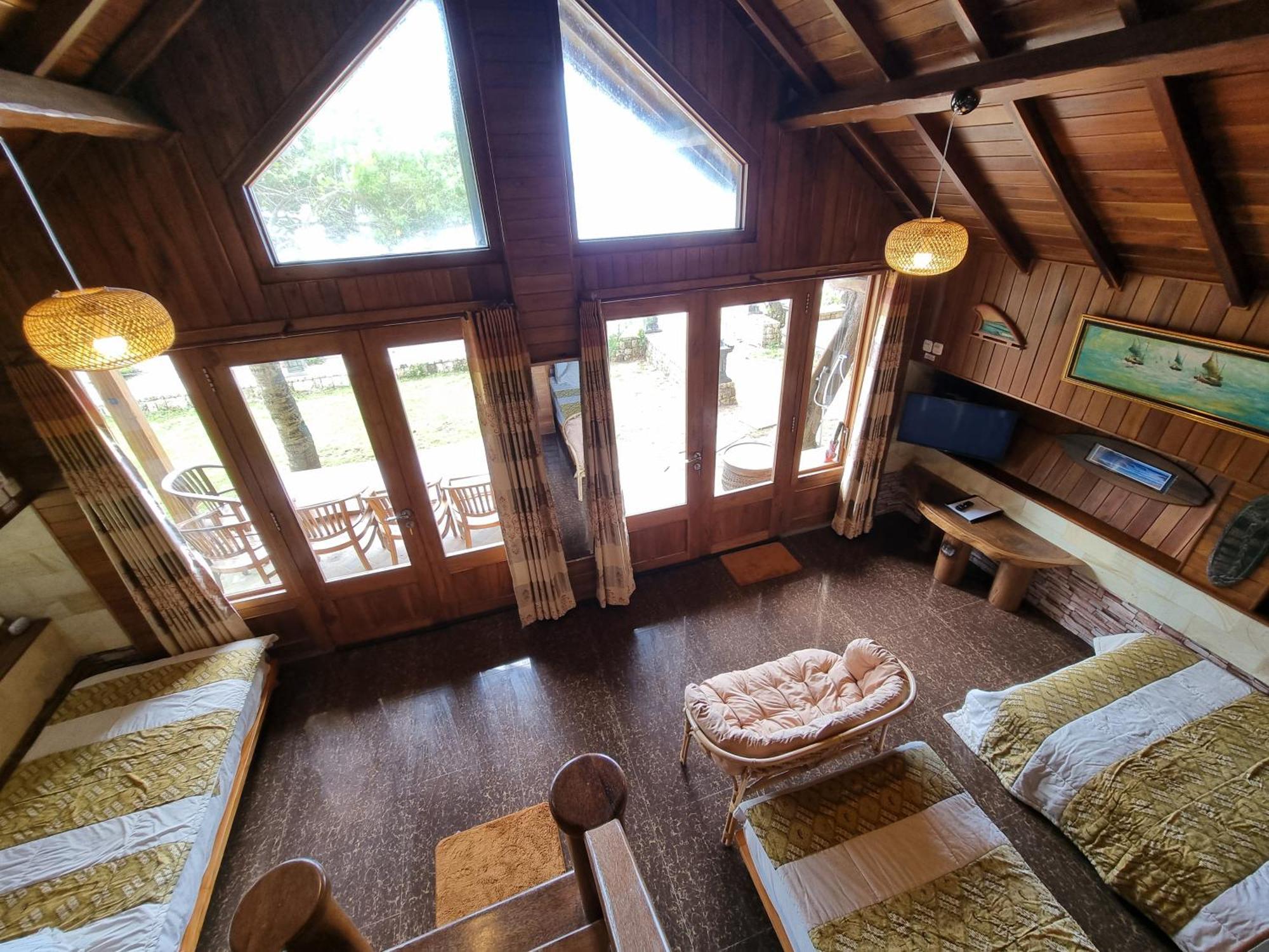 Istana Ombak Eco Resort Pacitan Εξωτερικό φωτογραφία
