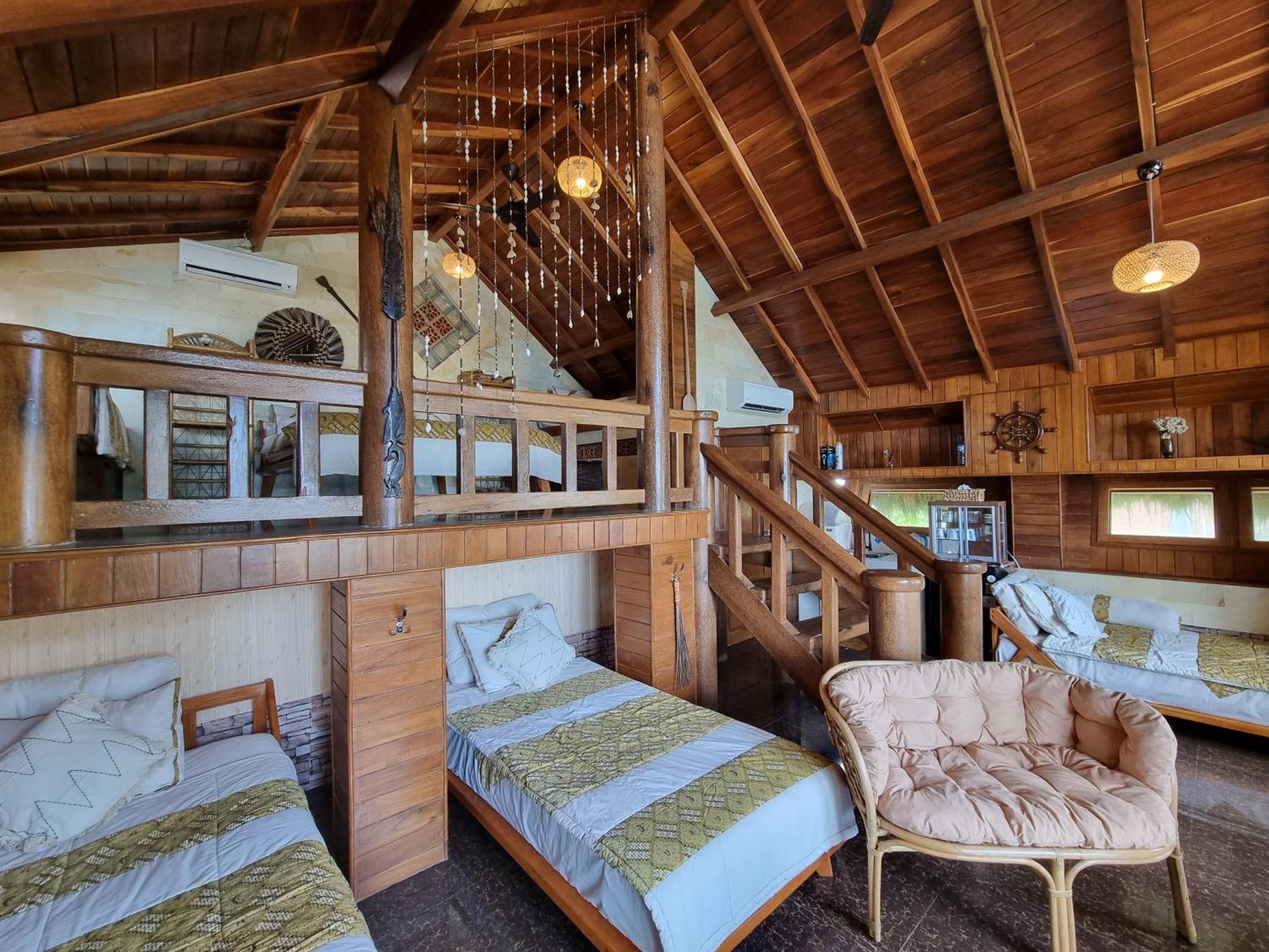 Istana Ombak Eco Resort Pacitan Εξωτερικό φωτογραφία